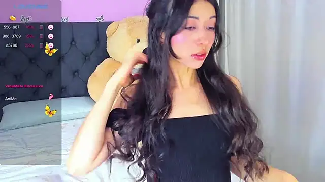 Snapshot of SophiaLiu chatting on 03-15-25, 10:11 SophiaLiu online show from 03-15-25, 10:11