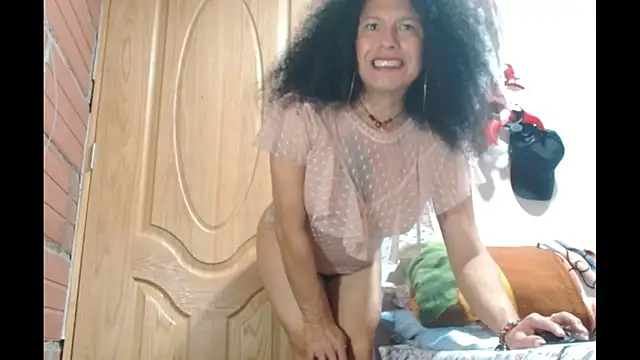 abbycrespa online show from 11-16-25, 01:54