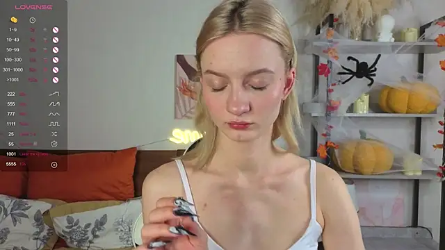 IdaValenti online show from 11-22-25, 12:21