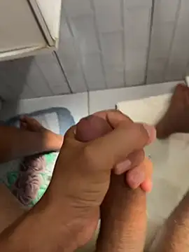 evertonxavier26 online show from 02-12-25, 12:33