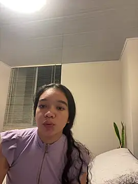 Snapshot of Nina-Eros1 chatting on 05-15-26, 01:03 Nina-Eros1 online show from 05-15-26, 01:03