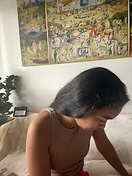 Snapshot of Nina-Eros1 chatting on 05-17-26, 05:57 Nina-Eros1 online show from 05-17-26, 05:57