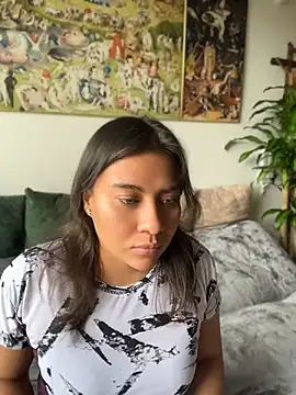 Nina-Eros1 online show from 04-11-26, 05:49