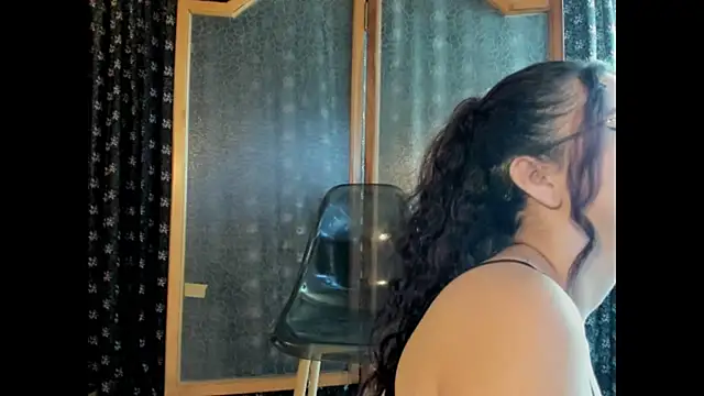 Snapshot of kassandra_james chatting on 03-06-25, 04:41 kassandra james online show from 03-06-25, 04:41