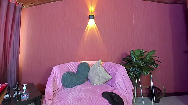 kassandra james online show from 02-23-26, 01:01