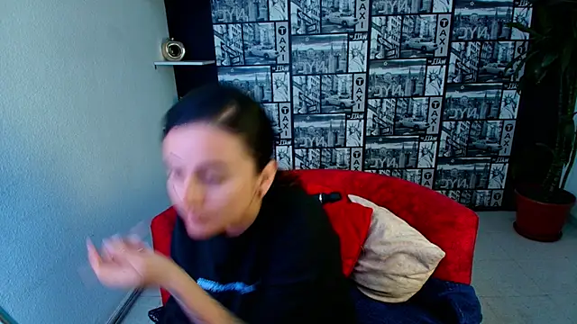 kassandra james online show from 07-17-26, 01:08