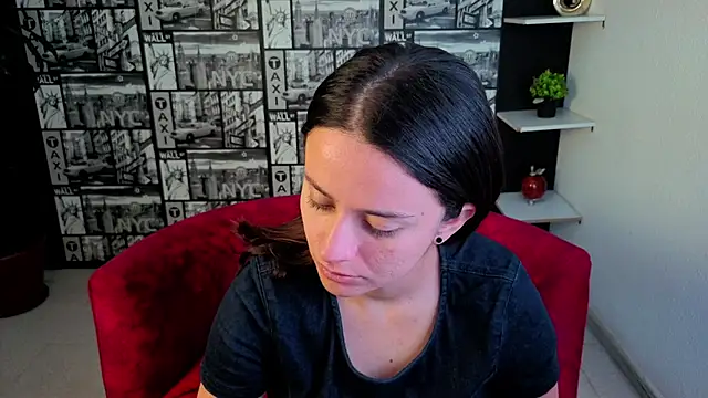 kassandra james online show from 07-10-26, 01:33