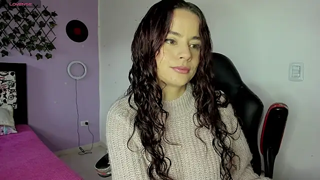 Snapshot of kassandra_james chatting on 01-20-25, 11:24 kassandra james online show from 01-20-25, 11:24