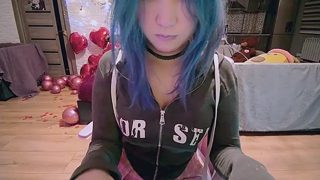 Snapshot of Akemilun chatting on 02-16-25, 09:16 Akemilun online show from 02-16-25, 09:16