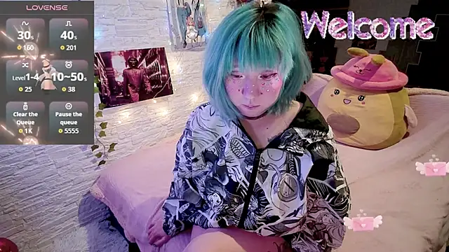 Snapshot of Akemilun chatting on 10-03-25, 08:21 Akemilun online show from 10-03-25, 08:21