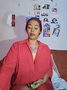 Snapshot of indian_hotty_jus4fun chatting on 07-10-26, 12:05 indian hotty jus4fun online show from 07-10-26, 12:05
