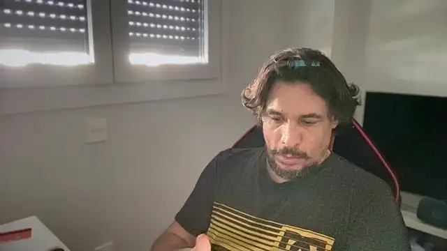 ManuMata online show from 10-22-25, 02:16