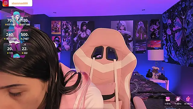 LanaKyutt online show from 10-10-25, 01:23