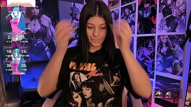 LanaKyutt online show from 12-20-25, 01:03