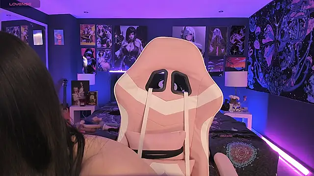 LanaKyutt online show from 09-16-25, 09:27