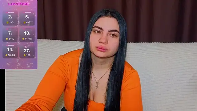 Nikki Kardashian online show from 02-10-25, 10:40