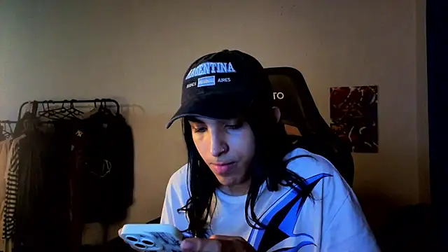 angelitofemboy online show from 11-23-25, 02:43