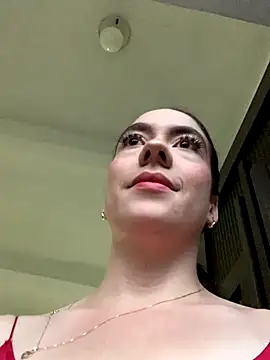 ImAlicee online show from 11-04-25, 10:46