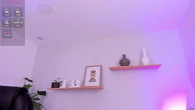 moll1e  online show from 02-21-25, 11:01