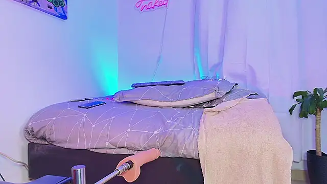 Snapshot of Apolo_Bianco_ chatting on 01-18-26, 11:41 Apolo Bianco online show from 01-18-26, 11:41