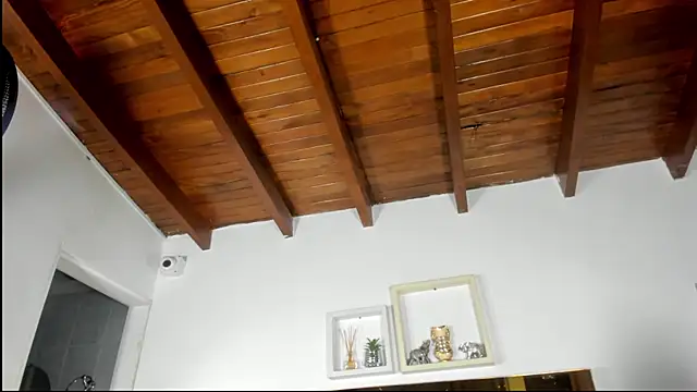 emmy r online show from 12-20-25, 12:08