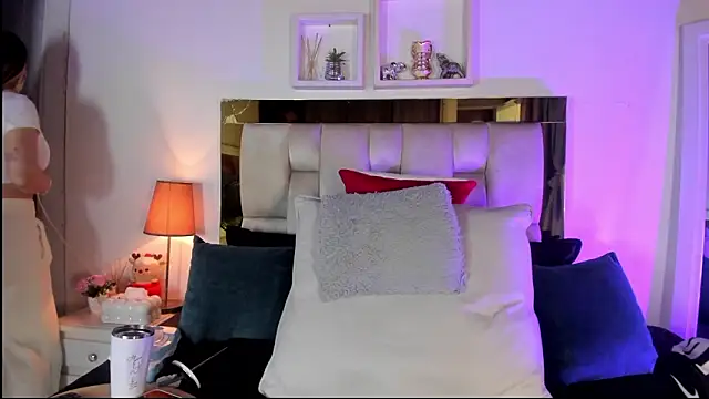 emmy r online show from 03-06-26, 12:11