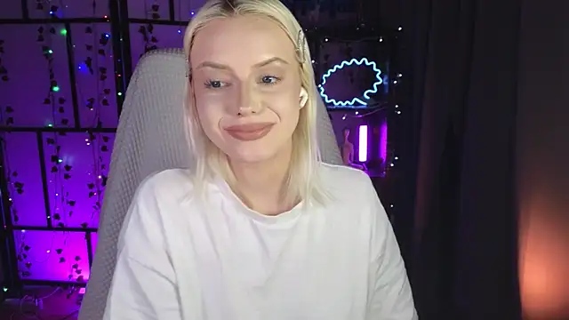 ImBonBon online show from 05-04-26, 01:20