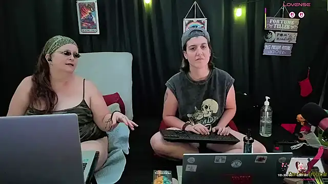 Sexy Mama-69 online show from 11-27-25, 05:13