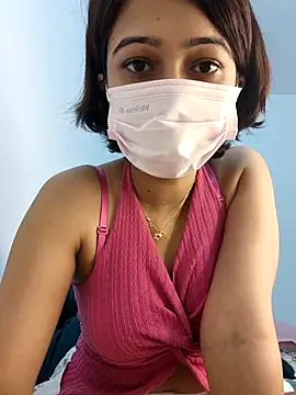 Snapshot of Angel_rani2 chatting on 10-14-25, 02:39 Angel rani2 online show from 10-14-25, 02:39