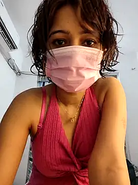 Snapshot of Angel_rani2 chatting on 10-27-25, 03:35 Angel rani2 online show from 10-27-25, 03:35