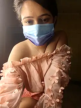 Snapshot of Angel_rani2 chatting on 02-26-25, 10:58 Angel rani2 online show from 02-26-25, 10:58