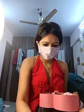 Snapshot of Angel_rani2 chatting on 09-26-25, 01:18 Angel rani2 online show from 09-26-25, 01:18