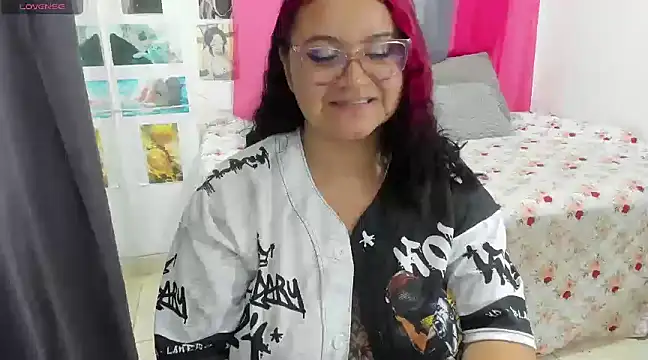 lissavillalobos online show from 12-17-24, 12:45