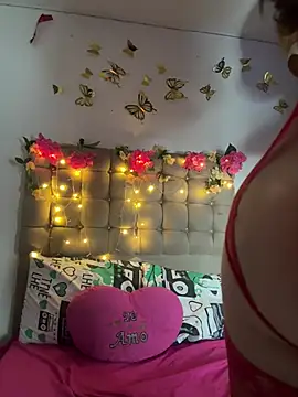 Jullieetta online show from 03-10-26, 12:31