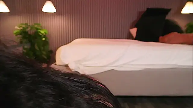 Snapshot of EriKlein chatting on 02-21-26, 08:11 EriKlein online show from 02-21-26, 08:11