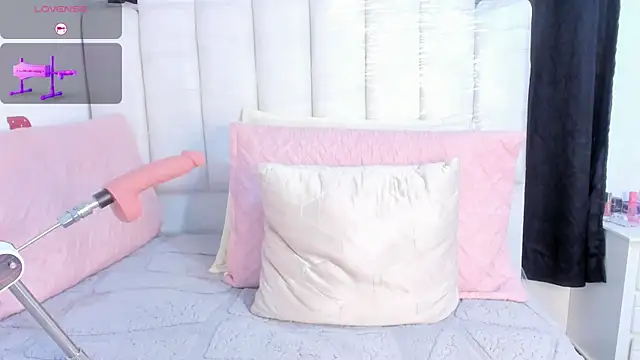 RoxannaBlanche online show from 03-21-26, 01:15