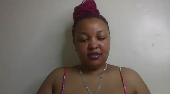 Snapshot of Salty_surpris chatting on 03-22-25, 12:06 Salty surpris online show from 03-22-25, 12:06