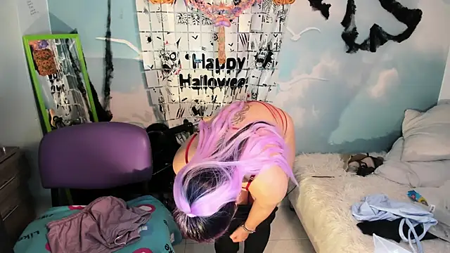 Nata bernett online show from 10-21-25, 10:31