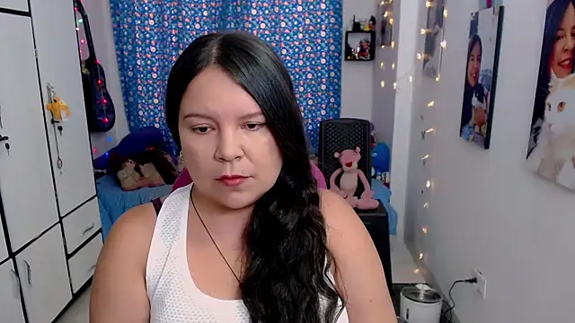 claryssa  online show from 10-07-25, 07:48