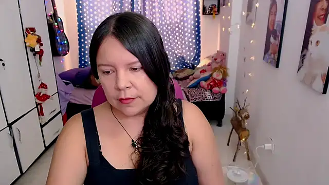 claryssa  online show from 02-06-26, 06:15