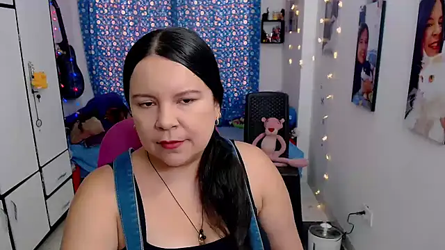 claryssa  online show from 09-10-25, 08:08