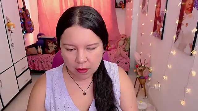 claryssa  online show from 05-01-26, 06:35