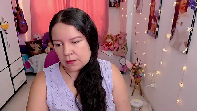 claryssa  online show from 05-17-26, 08:53