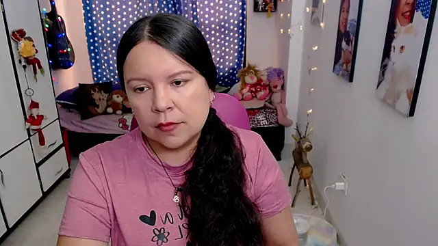 claryssa  online show from 02-25-26, 08:41