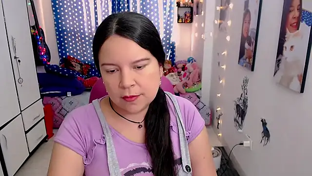 claryssa  online show from 01-10-25, 08:37