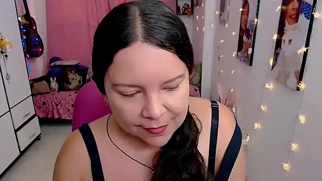 claryssa  online show from 05-04-26, 10:34