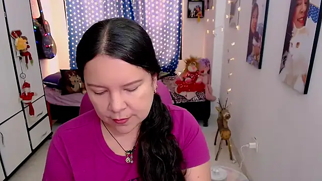 claryssa  online show from 02-22-26, 05:58