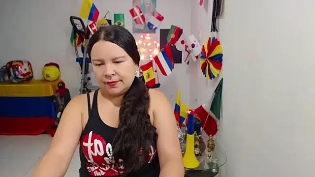 Snapshot of claryssa_ chatting on 07-09-26, 12:59 claryssa online show from 07-09-26, 12:59
