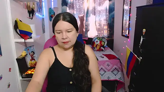 Snapshot of claryssa_ chatting on 07-15-26, 01:29 claryssa online show from 07-15-26, 01:29