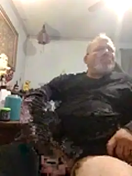 bigdoog8 online show from 04-04-26, 08:15